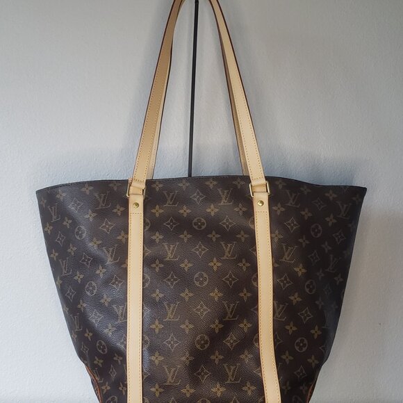 Louis Vuitton Sac Shopping Tote - Vintage Monogram w/ Replaced Handles from LV - Picture 3 of 17